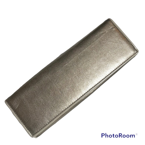 ALDO metallic crossbody/clutch Gold 11" X 4 1/2" - Picture 2 of 7